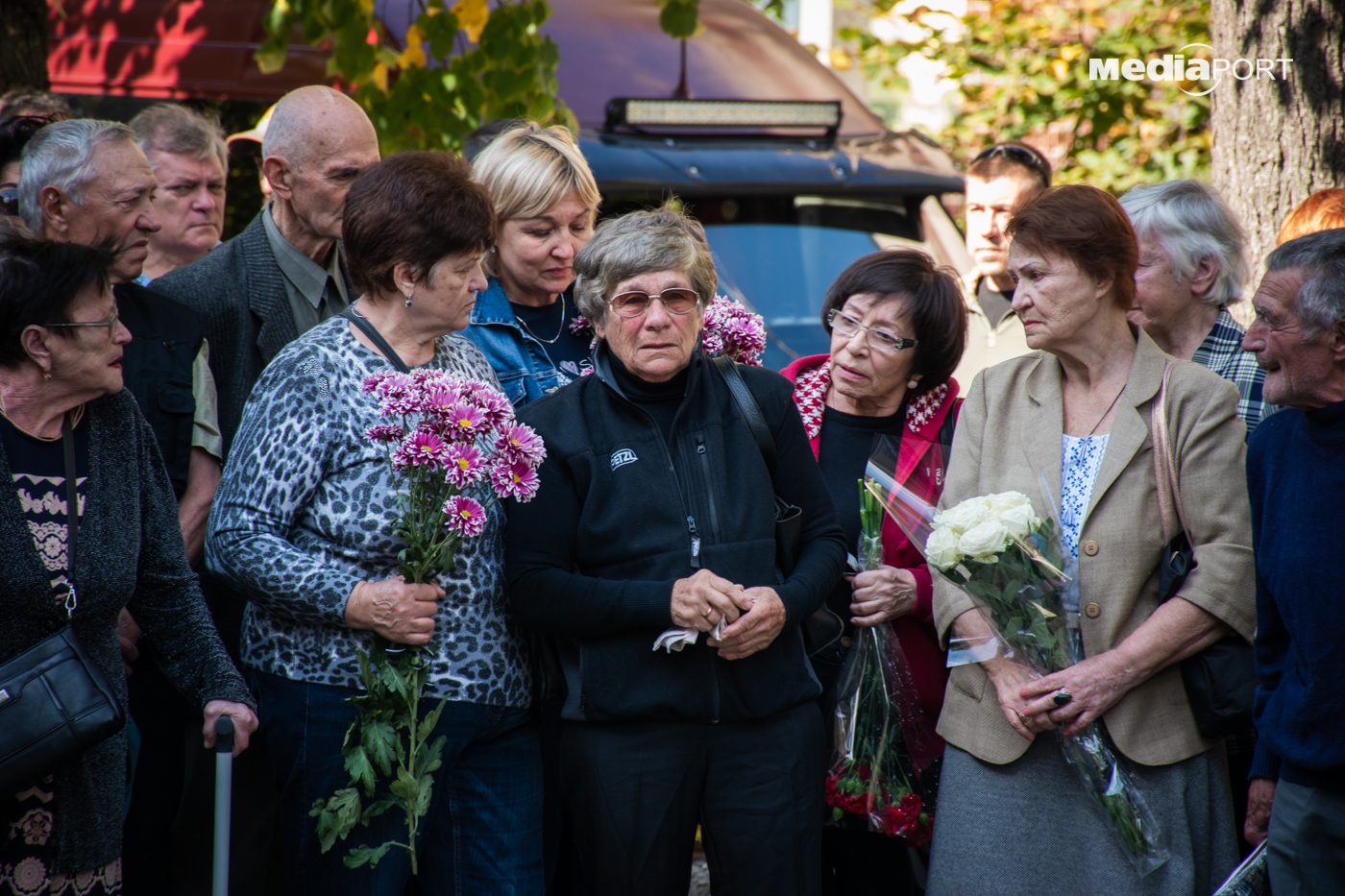 Мати Сергія Шалигіна — заслужена спортсменка, тренерка з альпінізму Лілія Самсонова