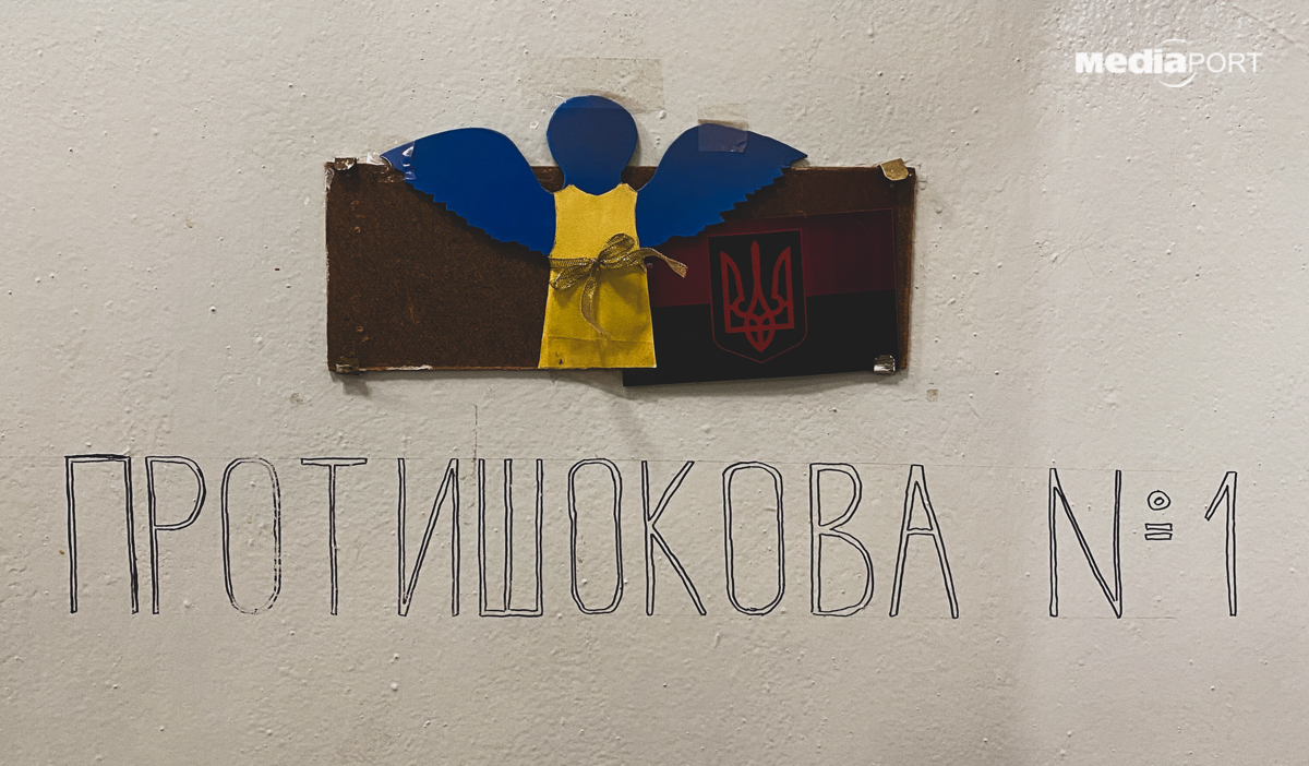 До протишокової палати лише на очах Олега Токарчука привозили з пів сотні бійців у стані клінічної смерті. Шістьох з них не вдалося врятувати