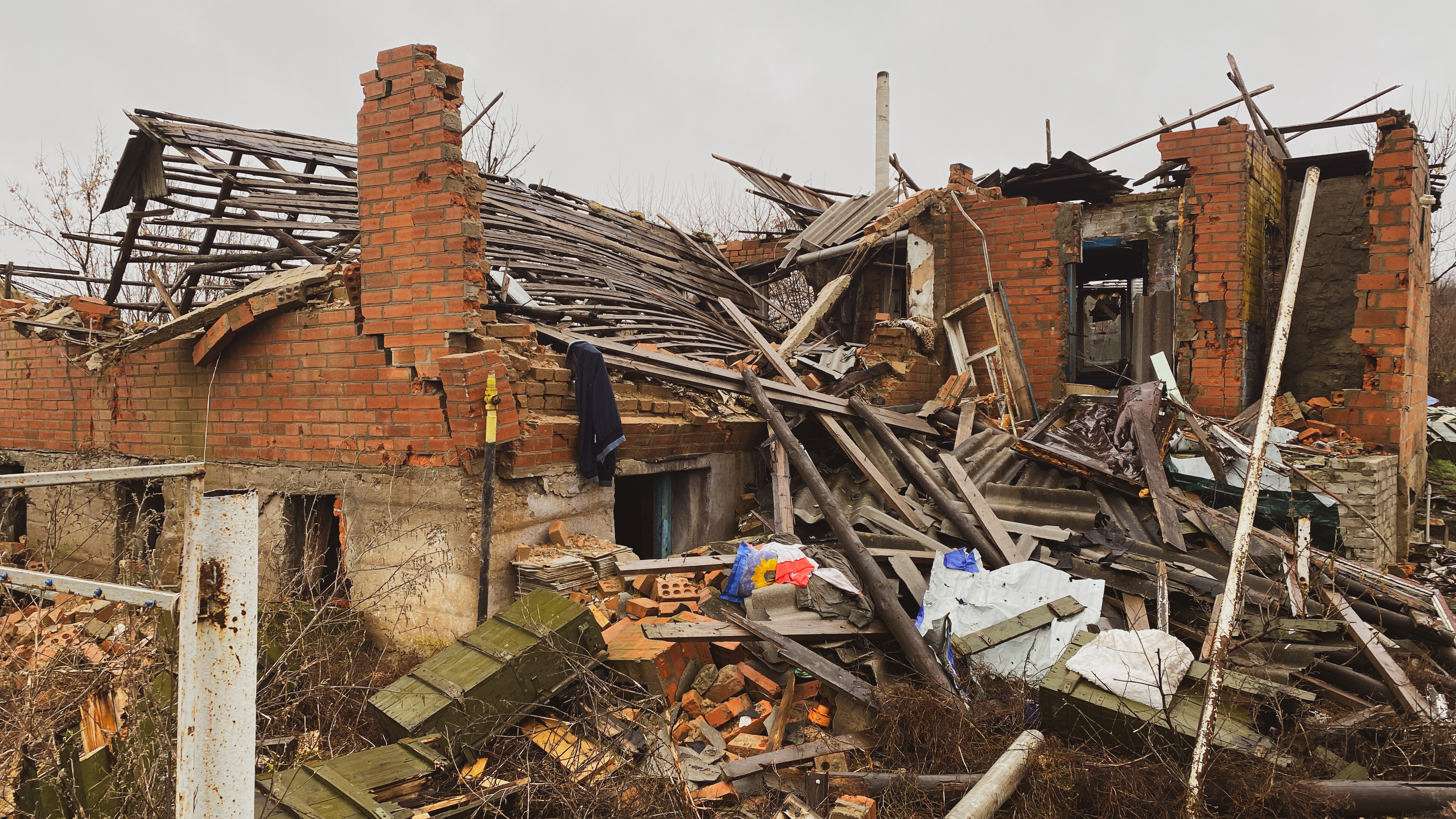 На Харківщині, за даними ОВА, зруйновано понад 47 тис. різних об'єктів