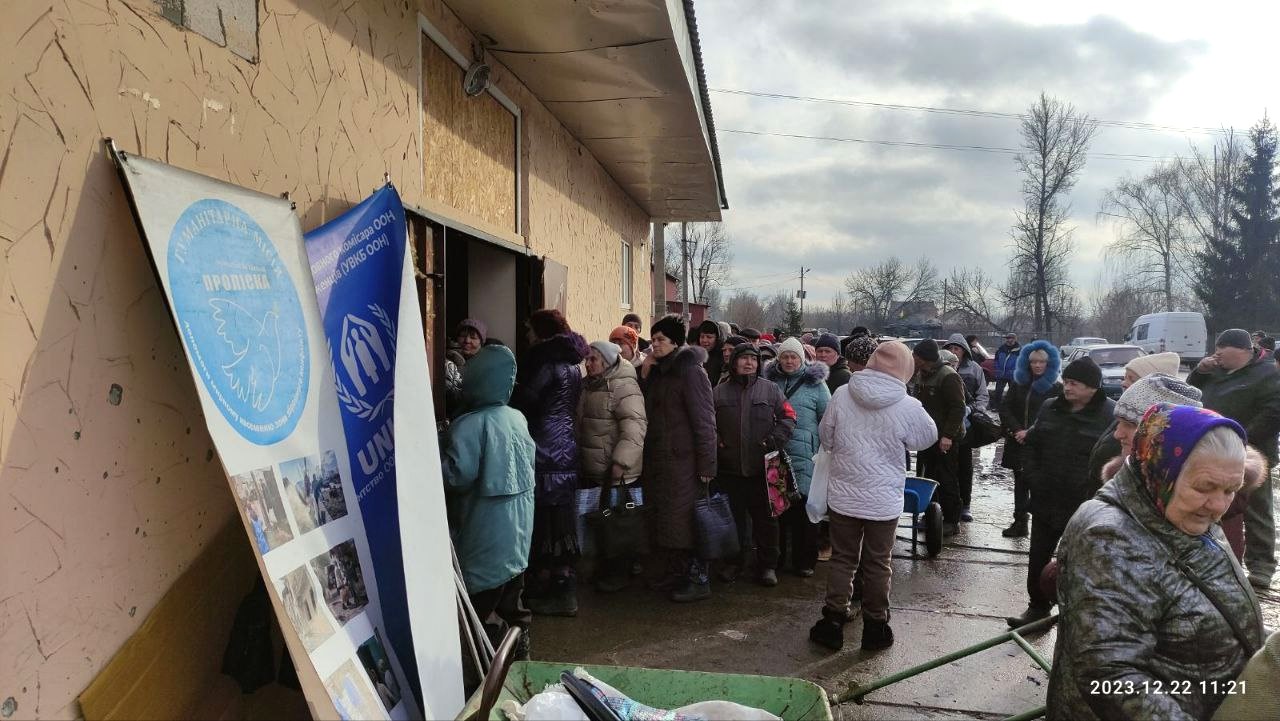 Волонтерські організації привозять до Липців гуманітарну допомогу. Фото Липецької сільської ради