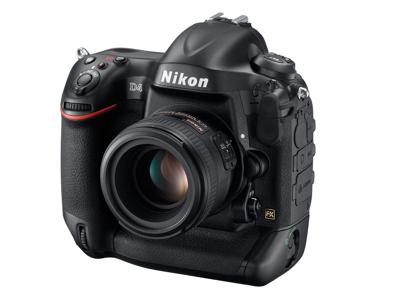 Топ-камера Nikon — D4. Стоимость — около 6 тысяч долларов. Камеры из линейки Coolpix в разы дешевле — от 1 до 3,5 тысяч гривень