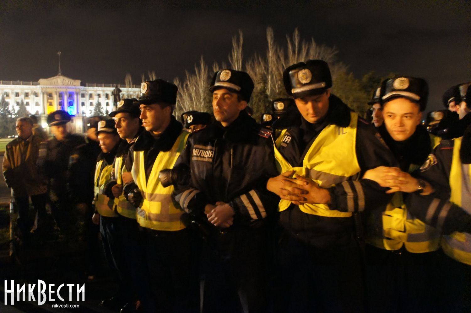 Милиция на Евромайдане в Николаеве. Фото: «НикВести»