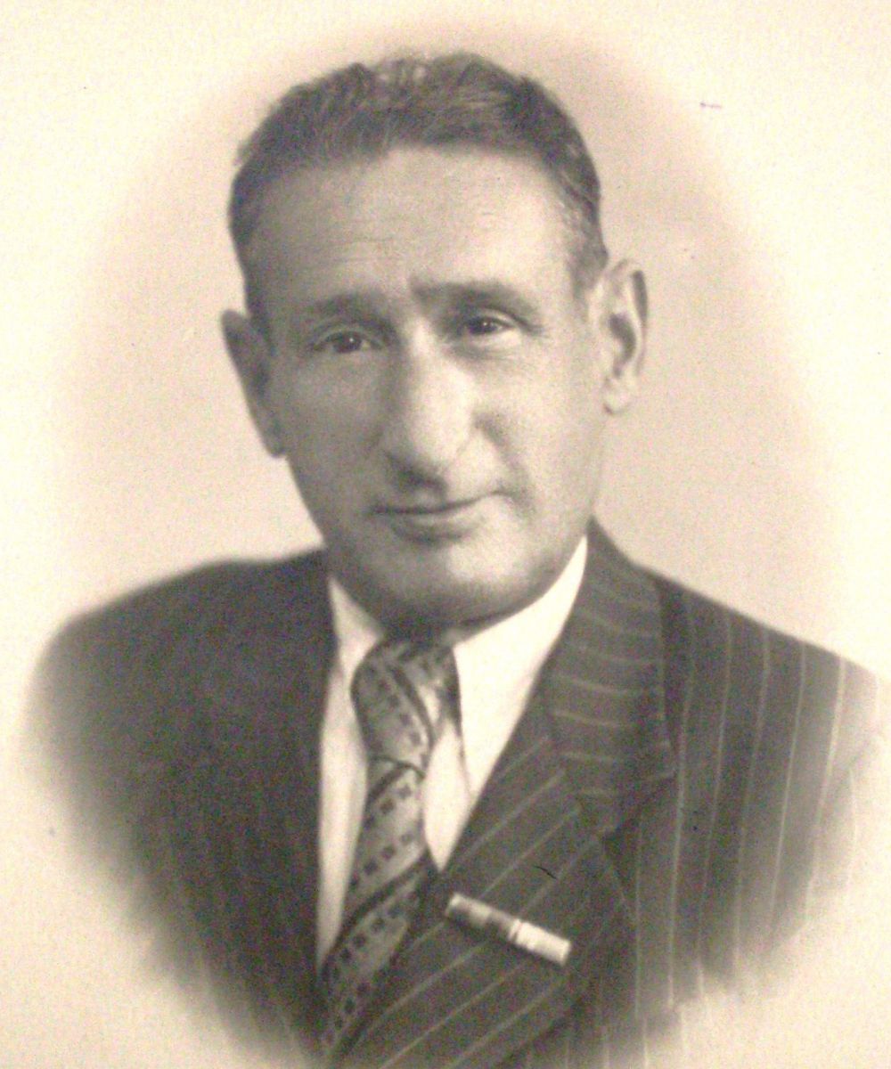 Редактор «Пролетария» Давид Ерде. Фото 1948 року