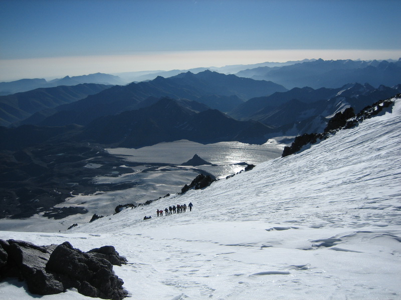 Восхождение харьковских альпинистов на Эльбрус. 2006 год. Фото: Альпклуб