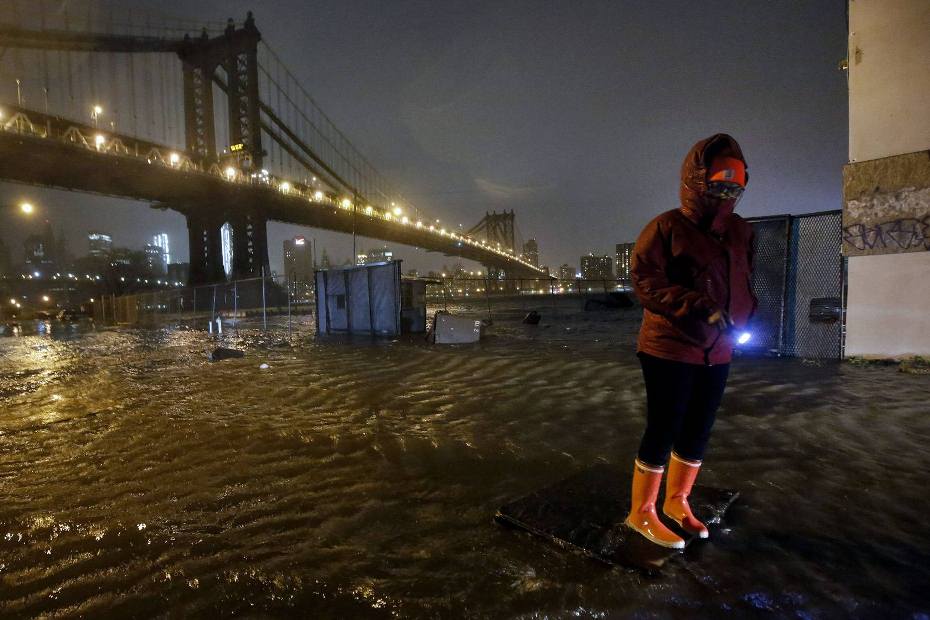 Ураган «Сэнди» в Нью-Йорке. Октябрь 2012 года. Фото: Reuters