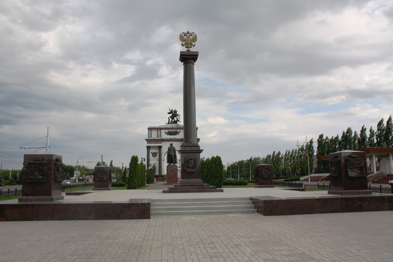 Курск. Стела «Город воинской славы». Фото: Википедия