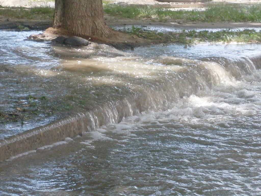 Вода попала под капот