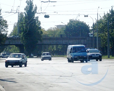 Зображення до:  Мост на проспекте 50-летия СССР в Харькове отремонтируют