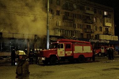 Зображення до:  Пожар в «Спортмастере»: пострадала женщина, 30 человек эвакуировали