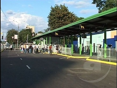 Зображення до:  Пассажиров у метро «Холодная гора» завтра ждет транспортный сюрприз