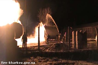 Зображення до:  Под Харьковом сгорела АЗС