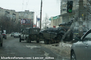 Зображення до:  Пьяный водитель врезался в столб (фото)