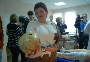 Зображення до:  Анатомия для журналистов (фоторепортаж)