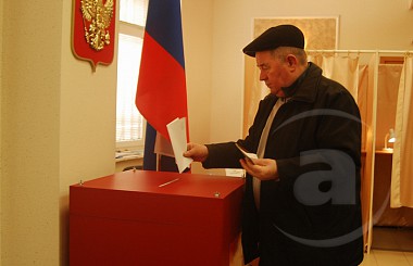 Зображення до:  В Харькове большинство проголосовало за Путина