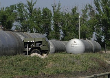 Зображення до:  В Шевченково готовятся вывозить третью партию меланжа