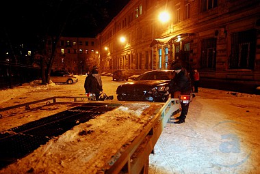 Зображення до:  Милиция заявляет, что задержала поджигателя судейского Lexus’а