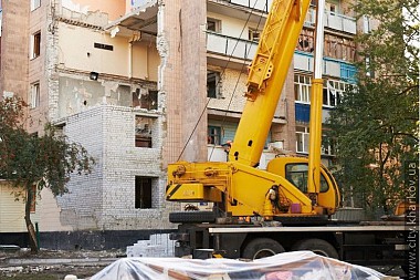 Зображення до:  Дом на улице Слинько достроят до 1 октября