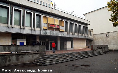 Зображення до:  На час назад: люди, поезда и самолёты