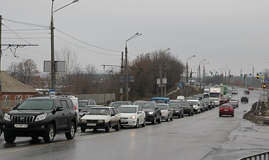 Зображення до:  Перекрёсток Шевченко и Героев Труда: с 3 января  —  новая схема движения