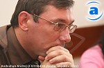 Article Юрий Луценко в Харькове с подарками