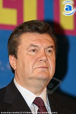 Article На день Харькова на площади выступит Янукович