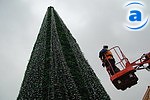 Зображення до:  Харьковская елка будет светиться мультиками