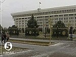 Article В парламент Киргизии не прошла оппозиция. Женщины от этой партии уже начали голодовку