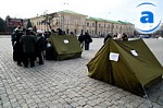 Зображення до:  Уволенные из метро машинисты начали бессрочную голодовку на площади Свободы (обновлено)