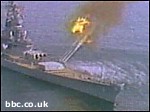 Article Американский военный корабль обстрелял сомалийские катера