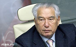 Article Умер Чингиз Айтматов (фото)