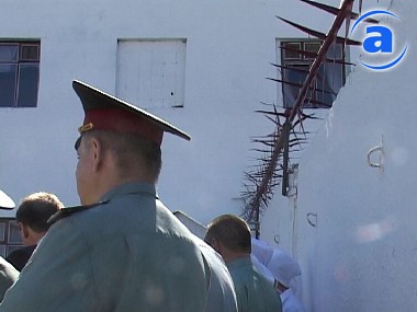 Article В Харькове 2 милиционера ограбили парня