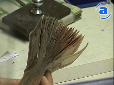 Article Директора лицея  в области обвинили во взяточничестве