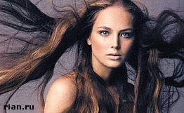 Article В Нью-Йорке погибла известная фотомодель. Основная версия гибели – самоубийство