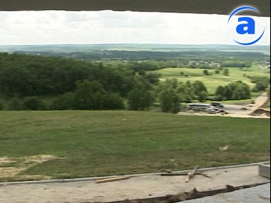 Article В Купянском районе руководство сельхозфирмы захватило 187 гектаров земли