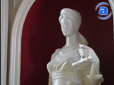 Article Дело о краже трансформаторного масла ушло в суд. Среди обвиняемых бывший старший инспектор ДПС