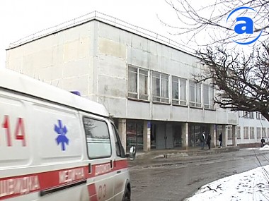 Article В Крыму автомобиль столкнулся со «скорой»: 5 человек пострадали