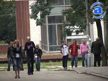 Зображення до:  Украинцы стали чаще обращаться за помощью к депутатам