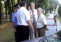 Article Харьковских милиционеров пугал параноик