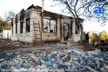 Зображення до:  Восстановление после взрывов Лозовском районе: на стройки нужно больше денег