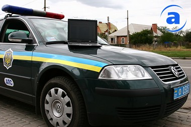 Article В Харькове ГАИшников «вооружили» ноутбуками