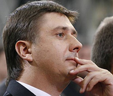 Article «Наша Украина» «обделила» КПУ и ПР, но попросила прощения