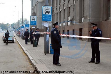 Зображення до:  Взрывчатку в управлении ЮЖД не нашли (фоторепортаж, обновлено)