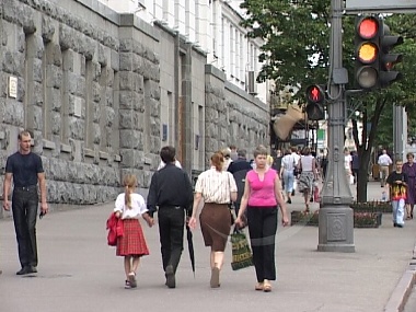 Зображення до:  В украинских городах больше безработных, чем в сельской местности