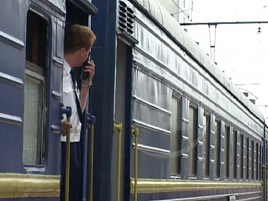 Зображення до:  Под обшивкой вагона в поезде «Москва-Николаев» пограничники и таможенники нашли кожаные куртки