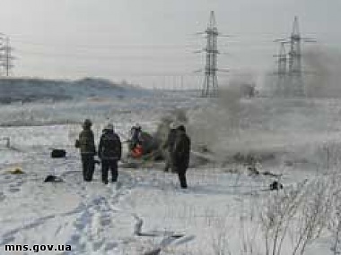 Зображення до:  В Донецкой области упал вертолет. Погиб пилот