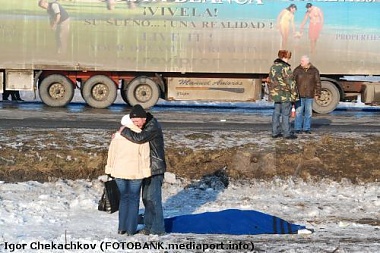 Зображення до:  В Харьковской области перевернулся пассажирский автобус. Погиб молодой парень