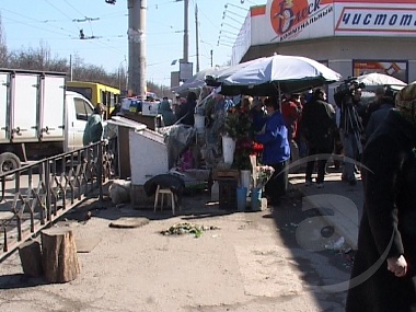 Зображення до:  Руководству Конного и Центрального рынков дали два месяца…