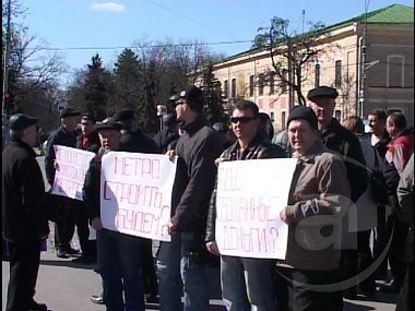 Зображення до:  Молчаливый крик. Метростроители в который раз требовали деньги на строительство метро