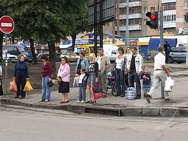 Зображення до:  Сейчас на одно рабочее место в области претендуют 15 человек