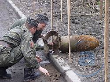 Зображення до:  На стройке в Коминтерновском районе нашли снаряд